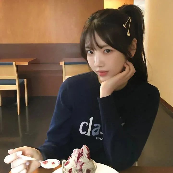 黑夜皓齿
